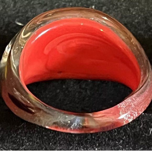 Beautiful Murano Style Glass Ring  with Iridescent Foil Approx Size 9 - Picture 3 of 8